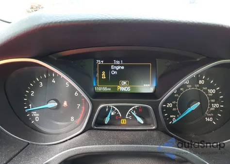 2018 Ford Focus Se z USA, uszkodzony, nr VIN 1FADP3FE0JL284107